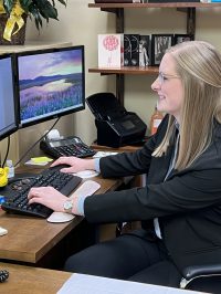 Jenna L. Delarber